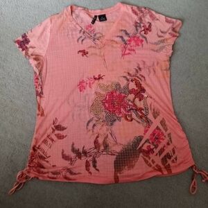 Women's plus size 2s beautiful peach colored blouse
